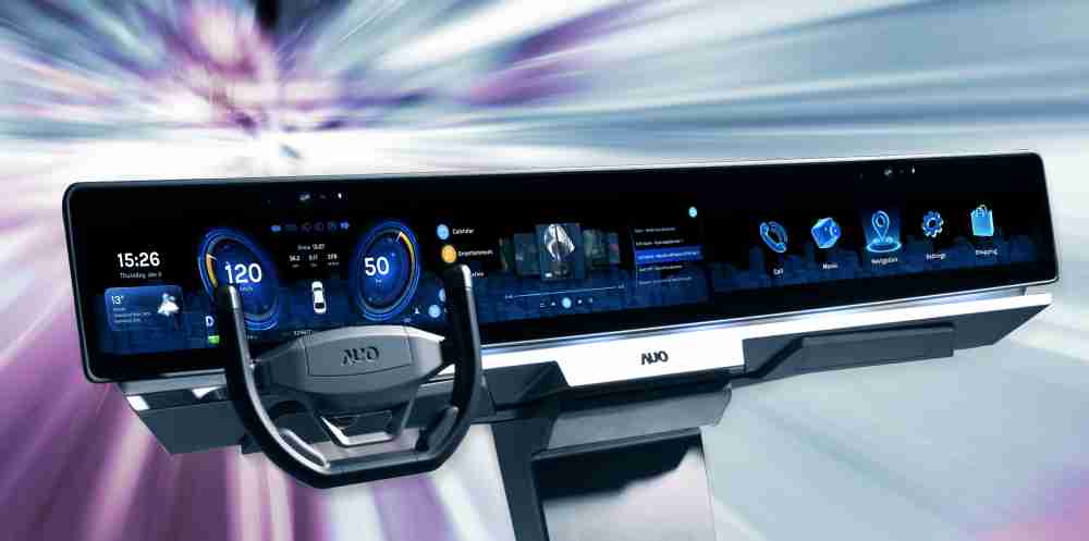 巨星国际开拓前瞻显示技术创新应用，，，结合优异整合设计能力，，，开发智能车载FIDM Plus一体化显示方案，，，，让驾驶操作与车内娱乐体验再进化